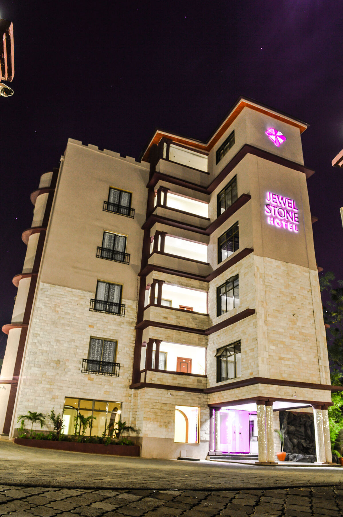 Decale Jewel Stone Hotel Ναϊρόμπι Εξωτερικό φωτογραφία